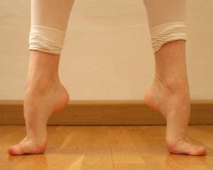 Ballet Bailado: Colo de pé